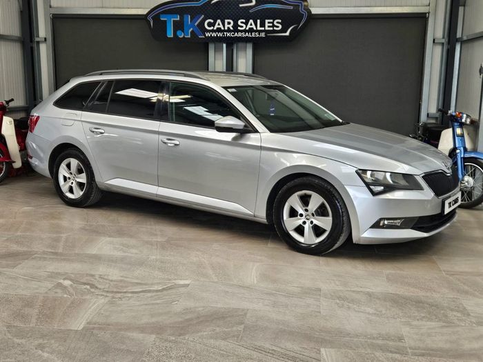 Skoda Superb 2016