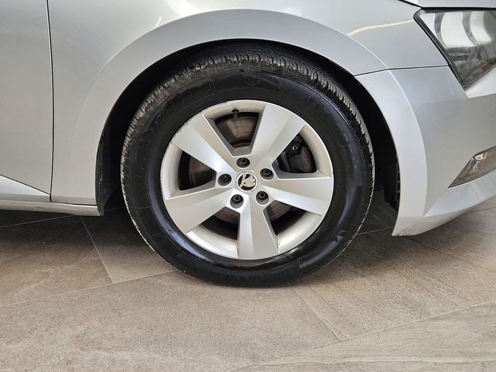 Skoda Superb 2016