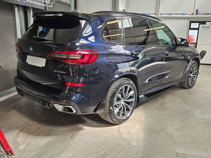 BMW X5 2023