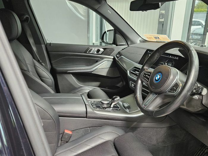 BMW X5 2023