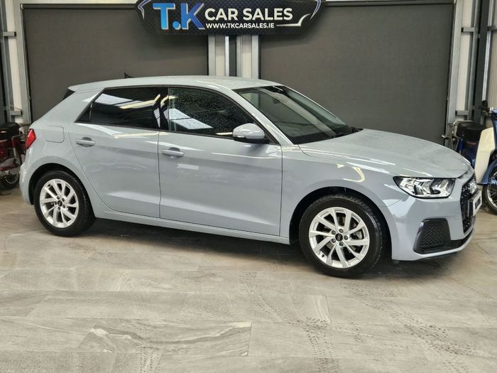 Audi A1 2024