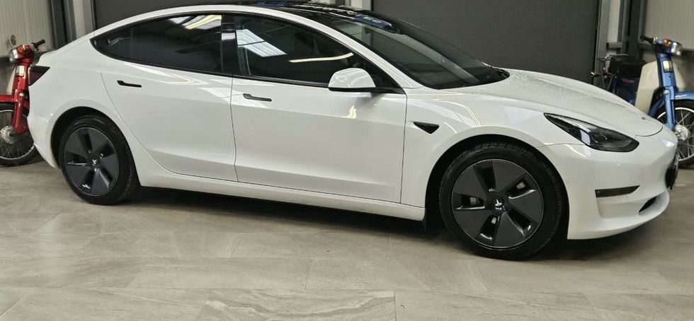 Tesla Model 3 2022