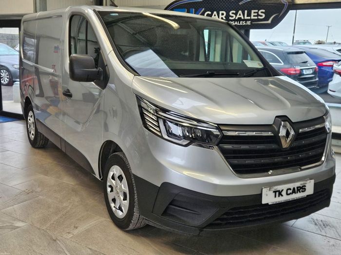 Renault Trafic 2023