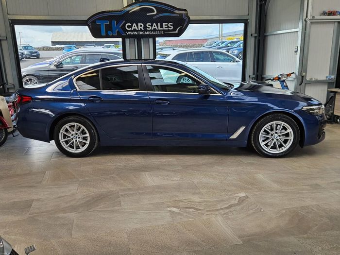 BMW 5 Series 2023