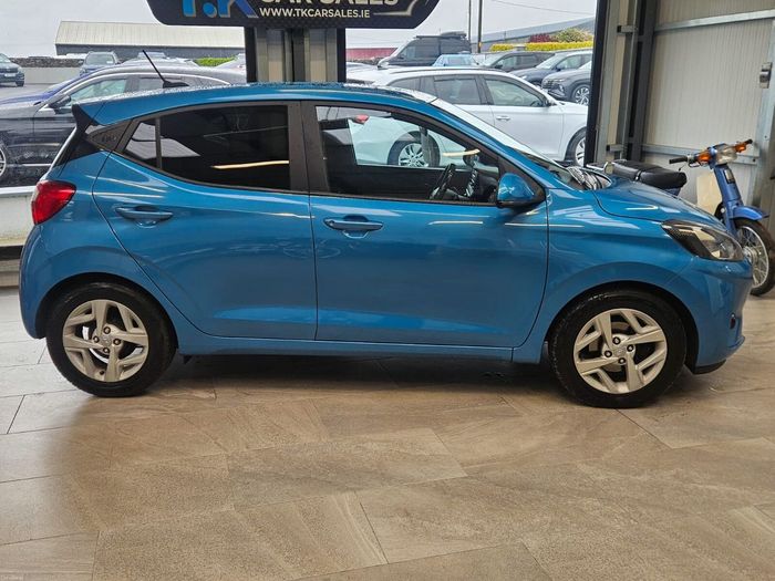 Hyundai i10 2021
