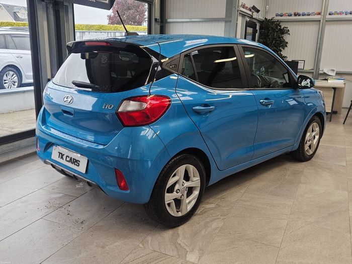 Hyundai i10 2021