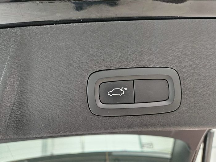 Volvo XC40 2022