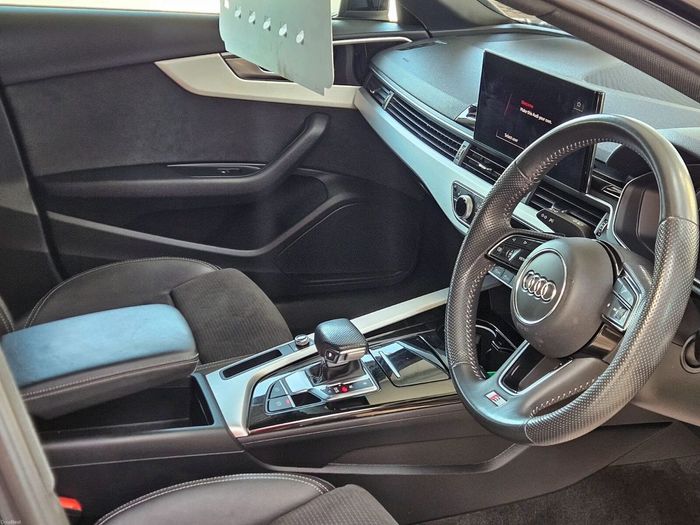 Audi A4 2020