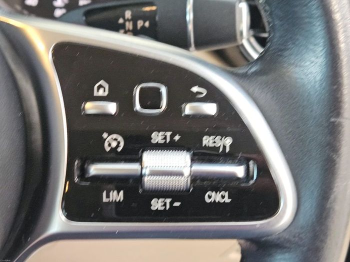 Mercedes-Benz GLC 2021