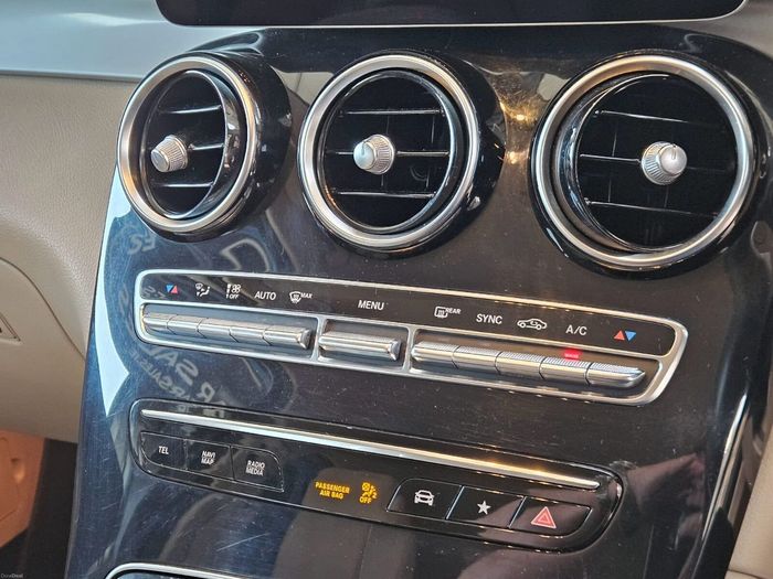 Mercedes-Benz GLC 2021