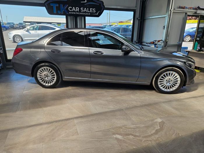 Mercedes-Benz C-Class 2019