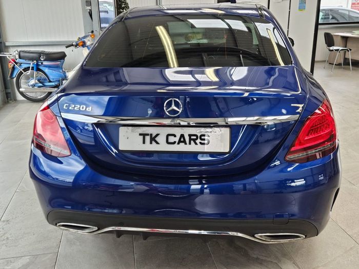 Mercedes-Benz C-Class 2019