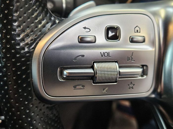 Mercedes-Benz C-Class 2019