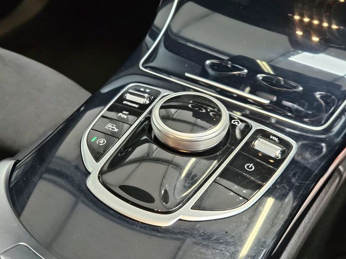 Mercedes-Benz C-Class 2019