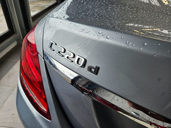 Mercedes-Benz C-Class 2017
