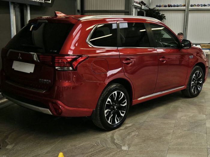 Mitsubishi Outlander 2017