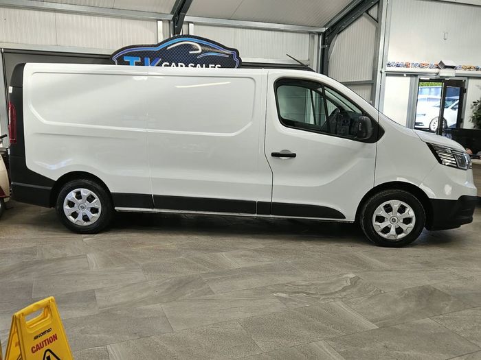 Renault Trafic 2023