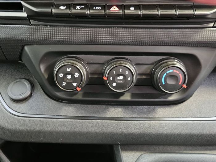Renault Trafic 2023