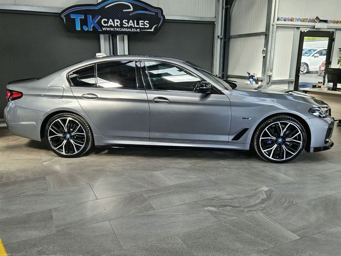 BMW 5 Series 2022