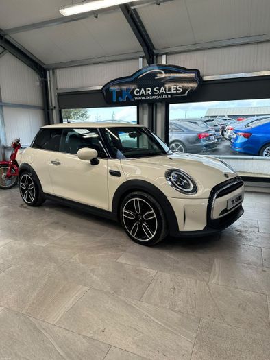 MINI Cooper 2021