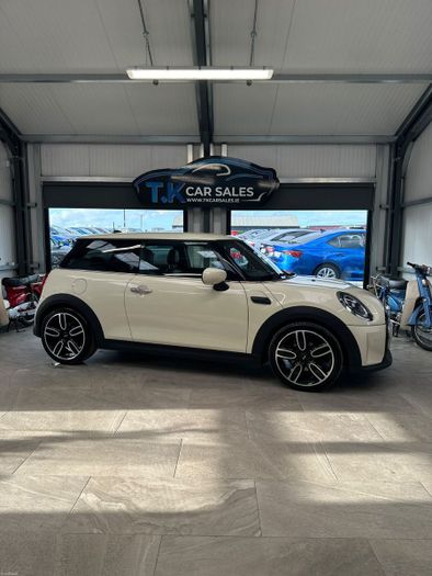 MINI Cooper 2021