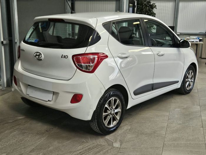 Hyundai i10 2015