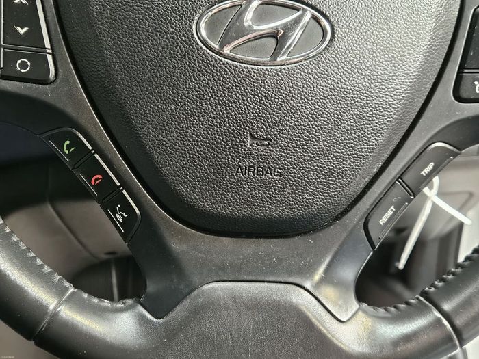 Hyundai i10 2015