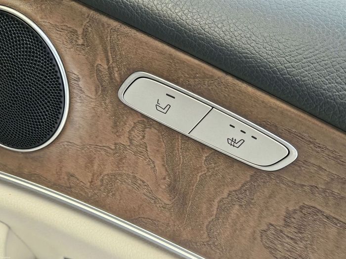Mercedes-Benz E-Class 2020