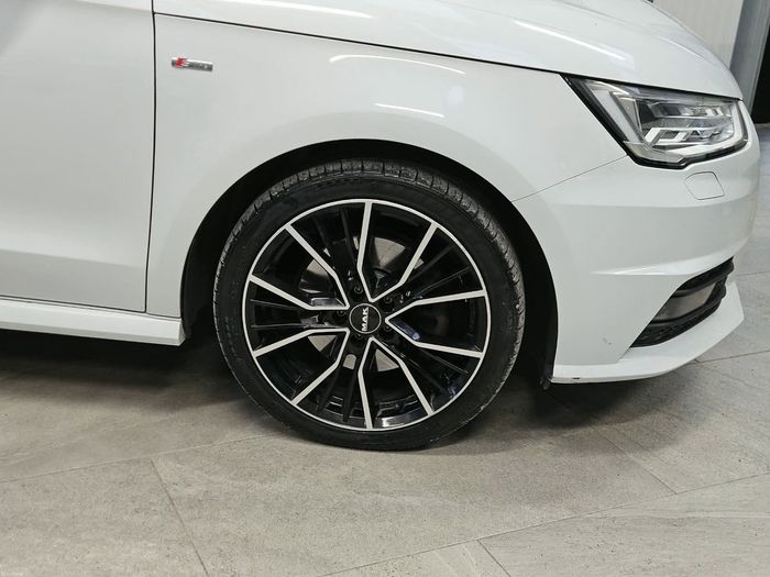 Audi A1 2016
