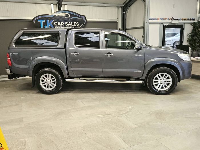 Toyota HiLux 2013