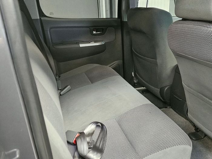 Toyota HiLux 2013