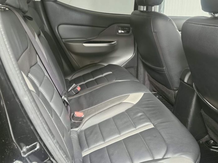 Mitsubishi L 200 2017