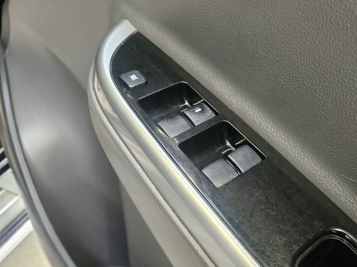 Mitsubishi L 200 2017