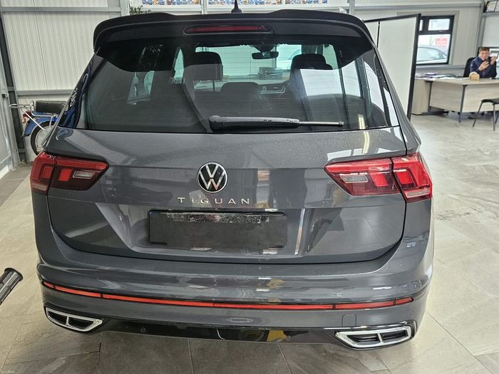 Volkswagen Tiguan 2021