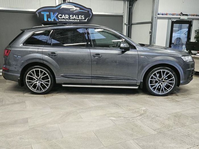 Audi Q7 2017