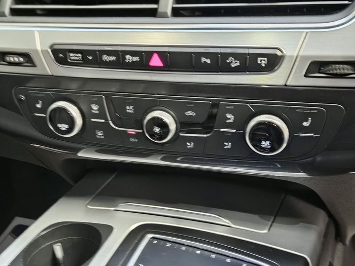 Audi Q7 2017