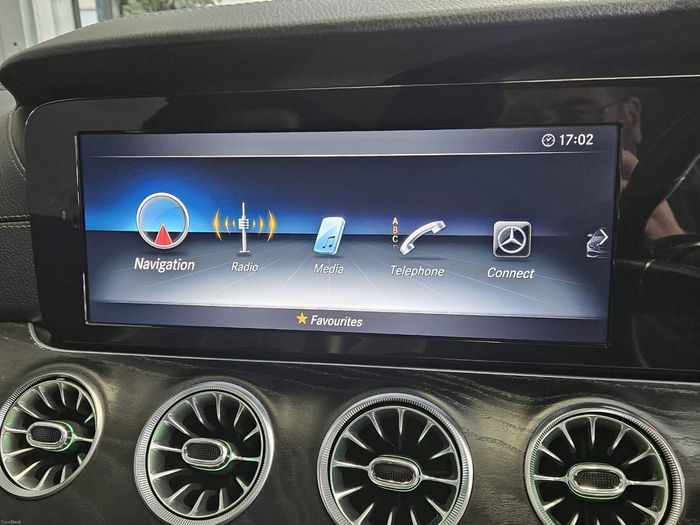 Mercedes-Benz E-Class 2018