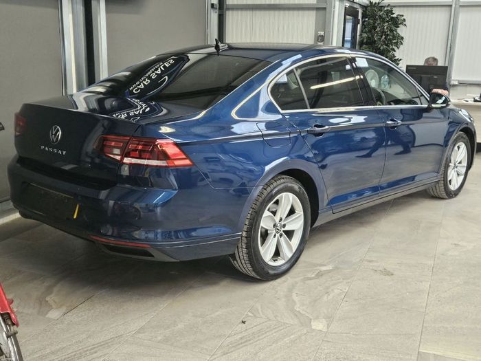Volkswagen Passat 2022