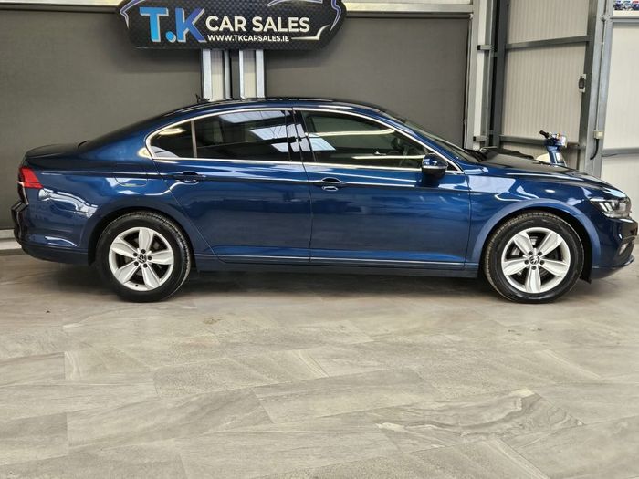Volkswagen Passat 2022