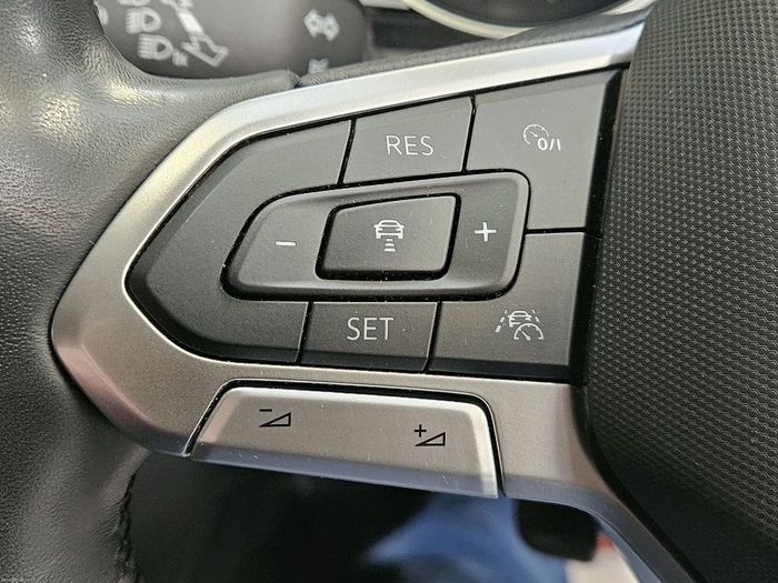 Volkswagen Passat 2022