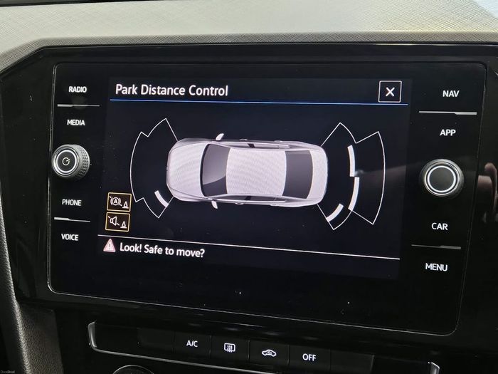 Volkswagen Passat 2022