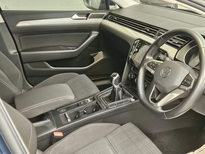 Volkswagen Passat 2022