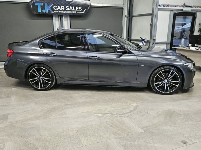 BMW 3 Series 2017