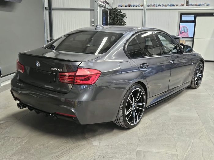 BMW 3 Series 2017