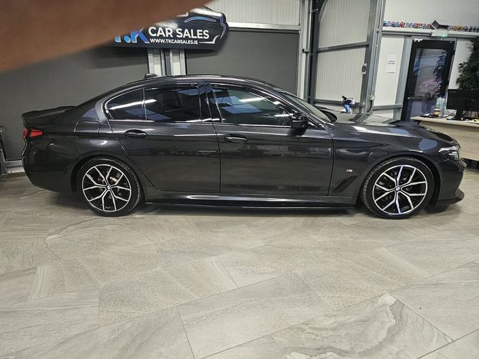 BMW 5 Series 2022