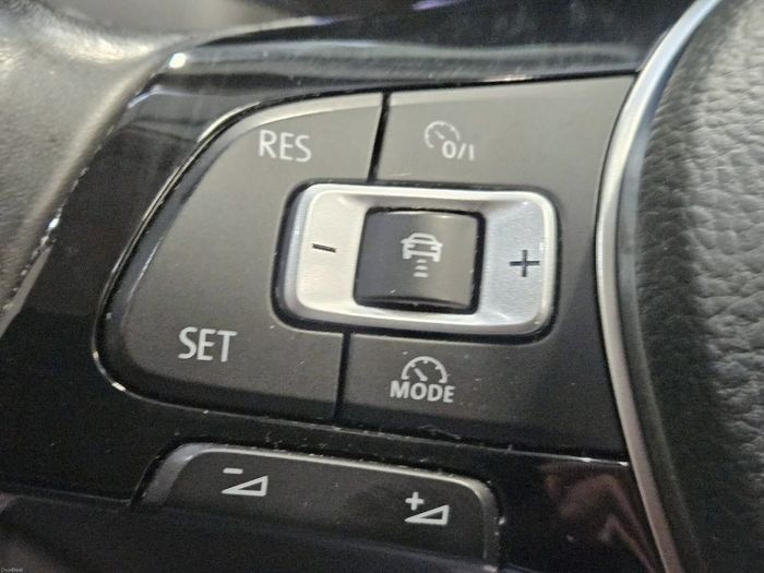 Volkswagen T-Roc 2019