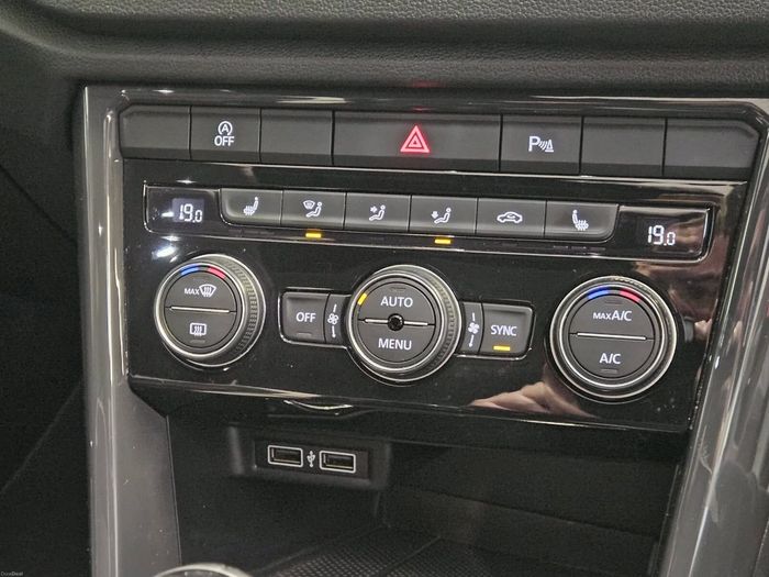 Volkswagen T-Roc 2019