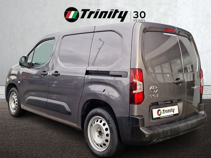 Toyota Proace 2024