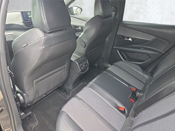 Peugeot 3008 2023