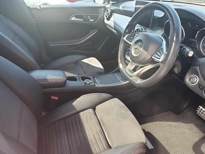 Mercedes-Benz CLA 2019